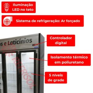 **Produto:** Expositor Refrigerado Frios e Laticínios 3 Portas 220v Chimafrio

### Descrição Geral
O Expositor Refrigerado Frios e Laticínios Chimafrio é projetado para o armazenamento e exibição eficiente de alimentos e bebidas em estabelecimentos como mercados, mercearias, padarias e lojas de conveniência. Com um design otimizado e tecnologia avançada, este expositor proporciona a melhor conservação e visibilidade dos produtos.

### Características Principais
- **Temperatura de Trabalho:** Mantém uma faixa de temperatura constante entre +2°C a +8°C, ideal para a conservação de laticínios, frios e outros produtos perecíveis.
- **Sistema de Refrigeração:** Utiliza um sistema de ar forçado, que assegura uma distribuição uniforme do frio, evitando pontos quentes e garantindo a qualidade dos produtos.
- **Iluminação LED:** A iluminação no teto do expositor destaca os produtos, tornando-os mais atrativos para os clientes e aumentando a visibilidade.
- **Controlador Digital:** Permite ajustes precisos da temperatura, facilitando o monitoramento e a configuração conforme as necessidades do usuário.
- **Isolamento Térmico:** Com isolamento 100% em poliuretano, o expositor oferece excelente eficiência energética e durabilidade, reduzindo perdas de temperatura.
- **Níveis de Grade:** Possui 5 níveis de grade ajustáveis, permitindo personalizar o espaço interno de acordo com a variedade e o tamanho dos produtos expostos.

### Especificações Técnicas
- **Volume Interno:** 890 litros, oferecendo amplo espaço para armazenamento.
- **Número de Portas:** 3 portas de vidro, que facilitam o acesso e a visualização dos produtos.
- **Dimensões:** Altura: 205 cm, Largura: 160 cm, Profundidade: 53 cm.
- **Peso Aproximado:** 140 kg, conferindo robustez e estabilidade ao equipamento.

### Garantia
- **Prazo de Garantia:** 6 meses a partir da data de emissão da Nota Fiscal, cobrindo eventuais defeitos de fabricação conforme o Código de Defesa do Consumidor.

### Aplicações
Ideal para a conservação e exibição de uma ampla gama de produtos, incluindo:
- Bebidas (refrigerantes, sucos, águas)
- Laticínios (leite, queijos, iogurtes)
- Frios (presuntos, salames)
- Legumes e verduras

### Observações
Em caso de defeitos, o consumidor deve contatar o Serviço de Atendimento ao Cliente (SAC) através dos canais de atendimento disponibilizados pelo fabricante.